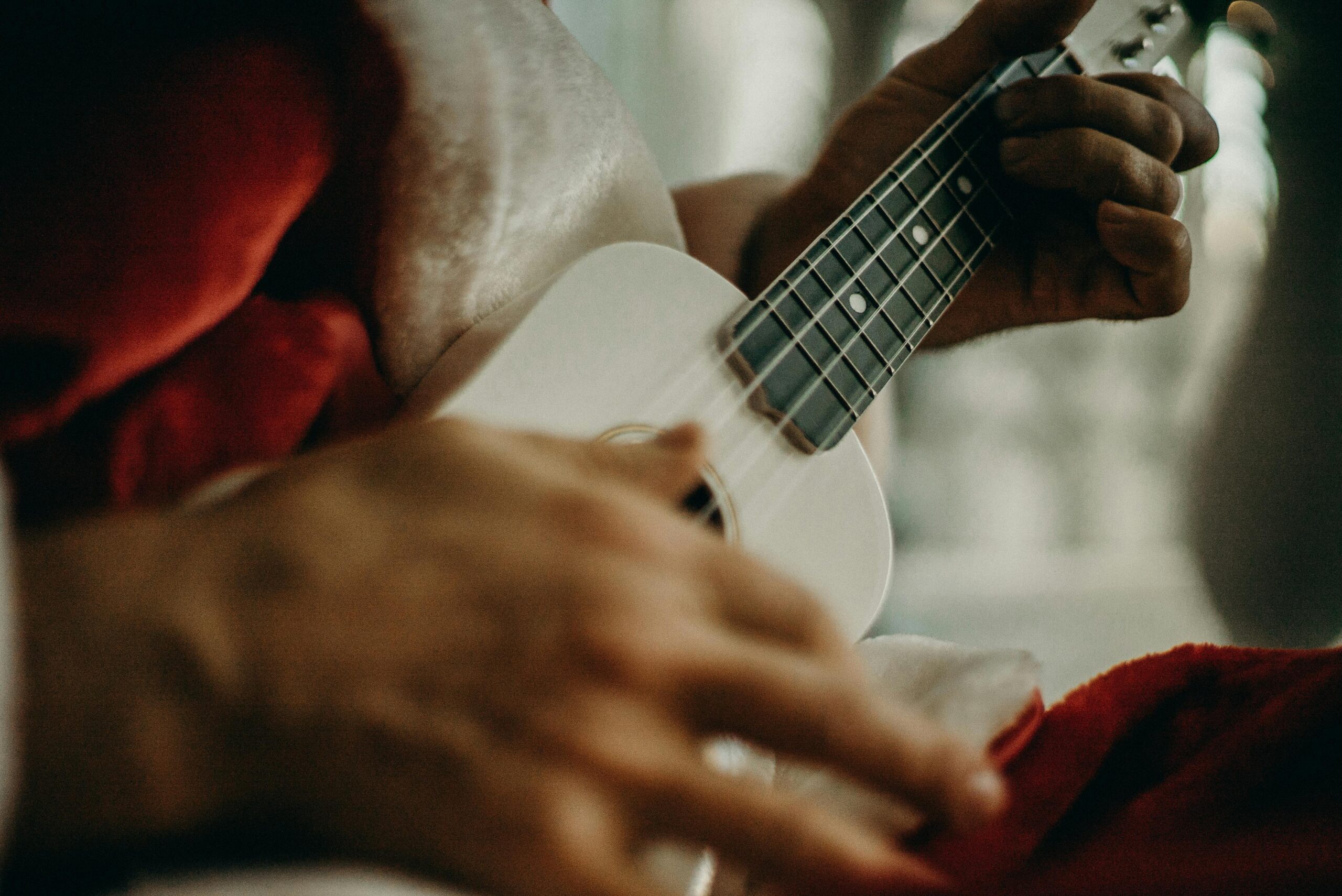 2024 Chicago Christmas Music Trends, with Interesting Year Over Year Analysis
